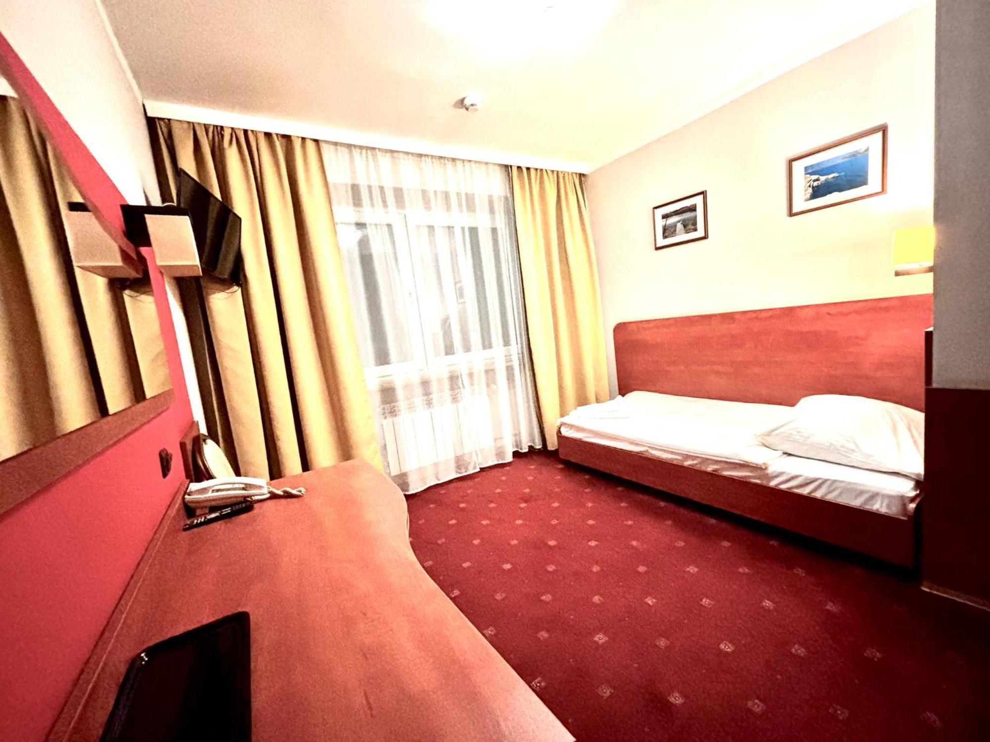 Hotel Orion Sosnowiec Exterior foto