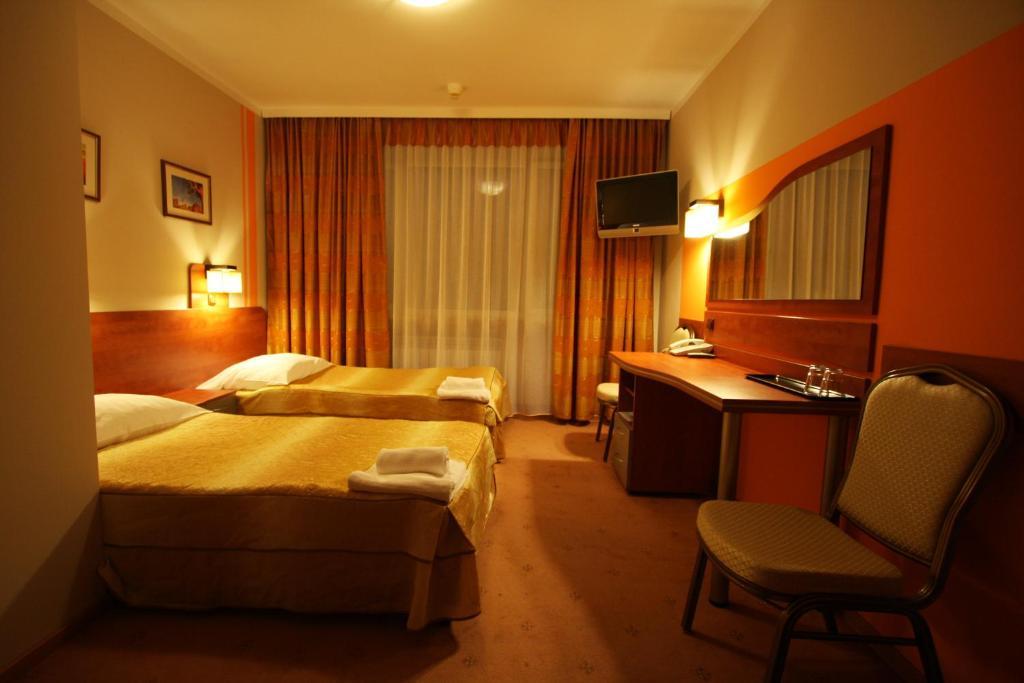 Hotel Orion Sosnowiec Zimmer foto